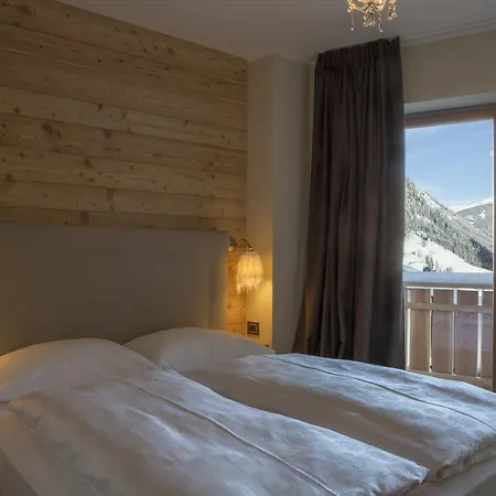 מלון דירות Aspen 4*