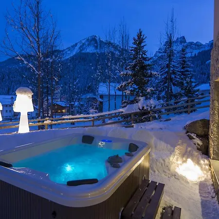 Aspen מלון דירות